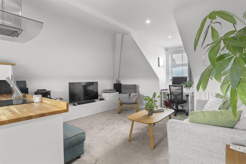 Images for Edmunds House, Hemnall Street, Epping