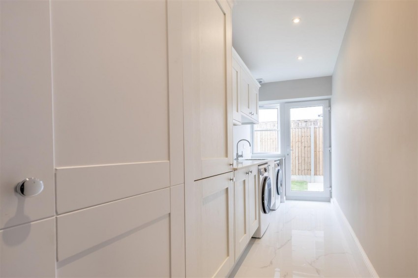 Images for Aspen Lodge, Mott Street, Sewardstonebury