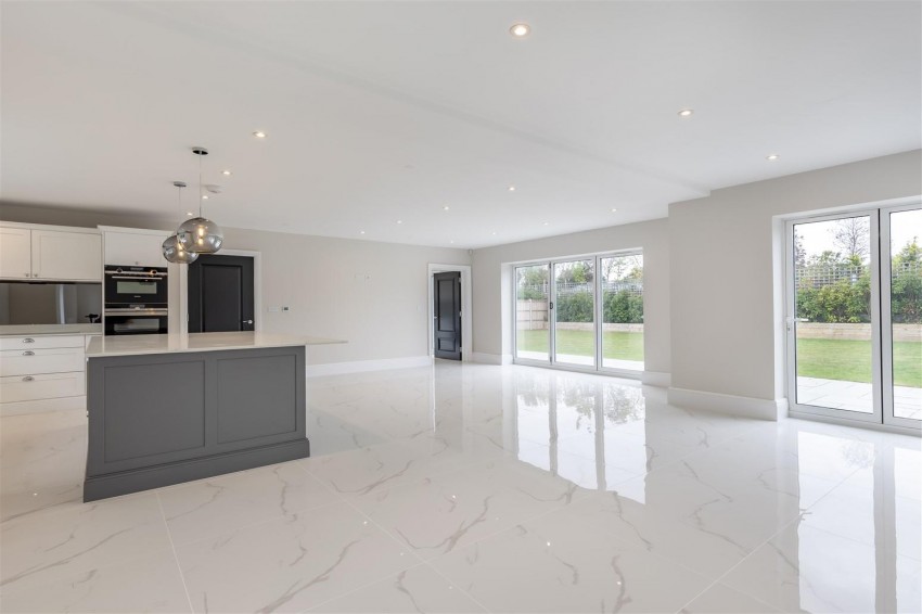 Images for Cedar Lodge, Mott Street, High Beach