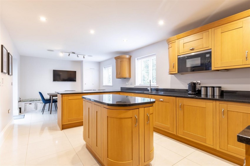 Images for Kings Wood Park, Epping