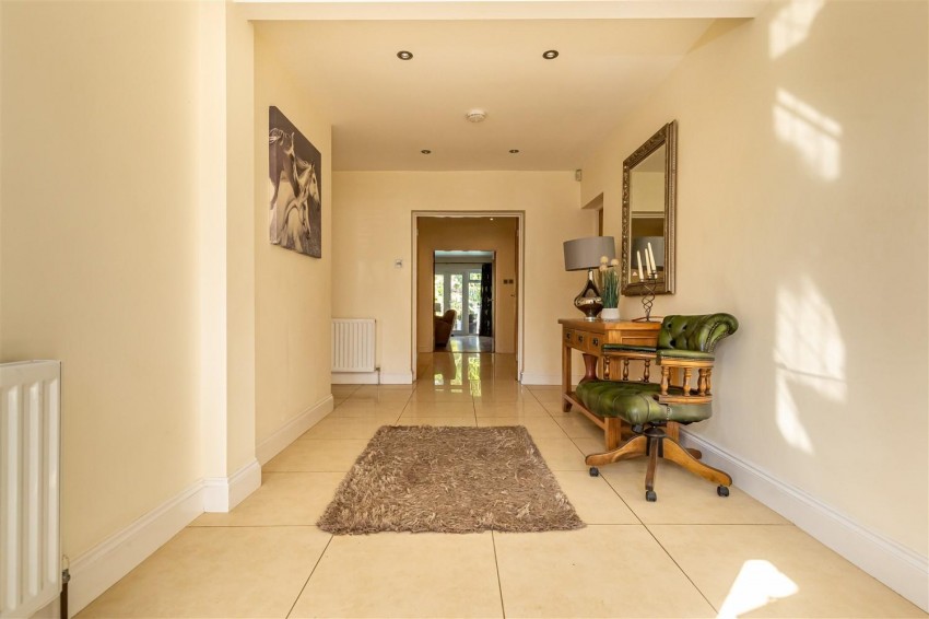 Images for Barn Hill, Roydon