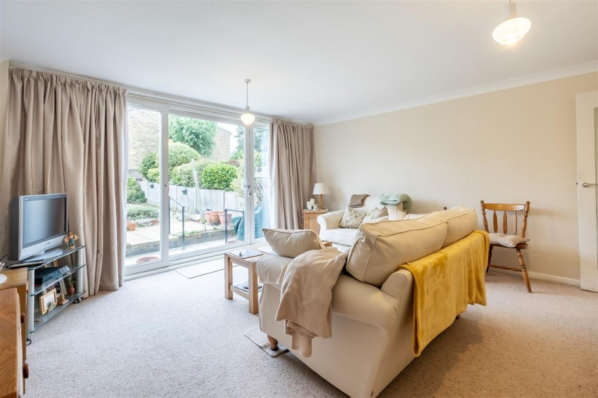 Images for Highfield Green, Epping