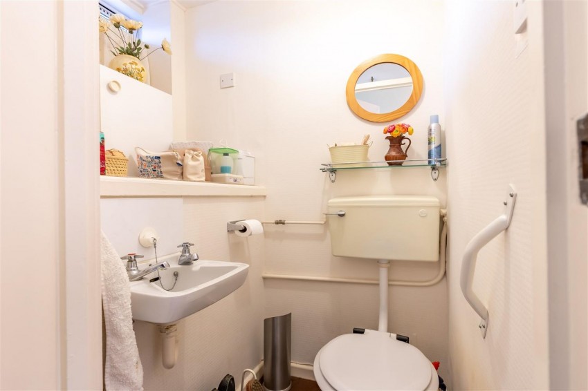 Images for Highfield Green, Epping