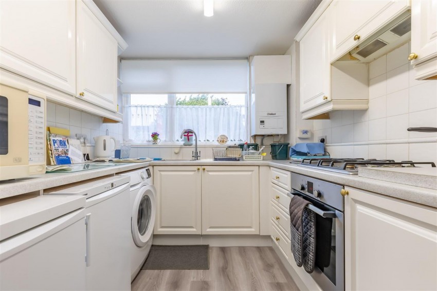 Images for Highfield Green, Epping