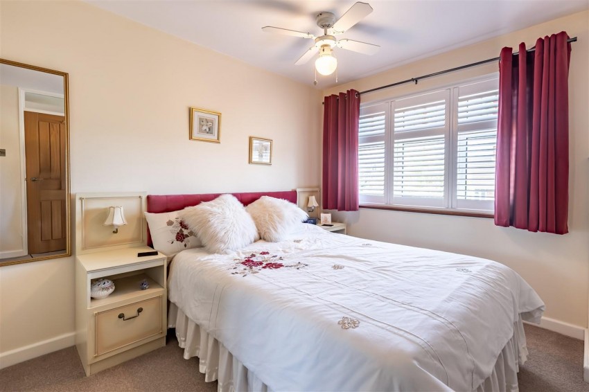 Images for Rayfield, Epping