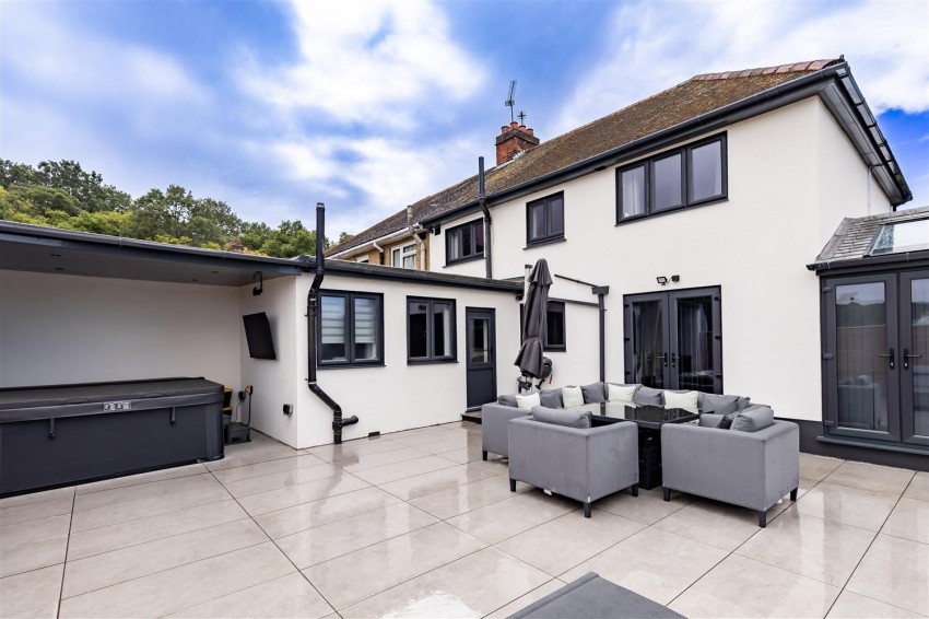 Images for Forest Close, High Beech