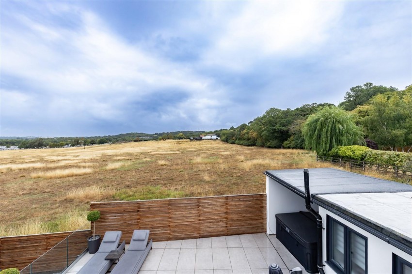 Images for Forest Close, High Beech