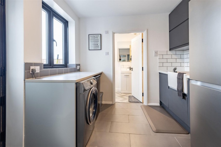 Images for Forest Close, High Beech