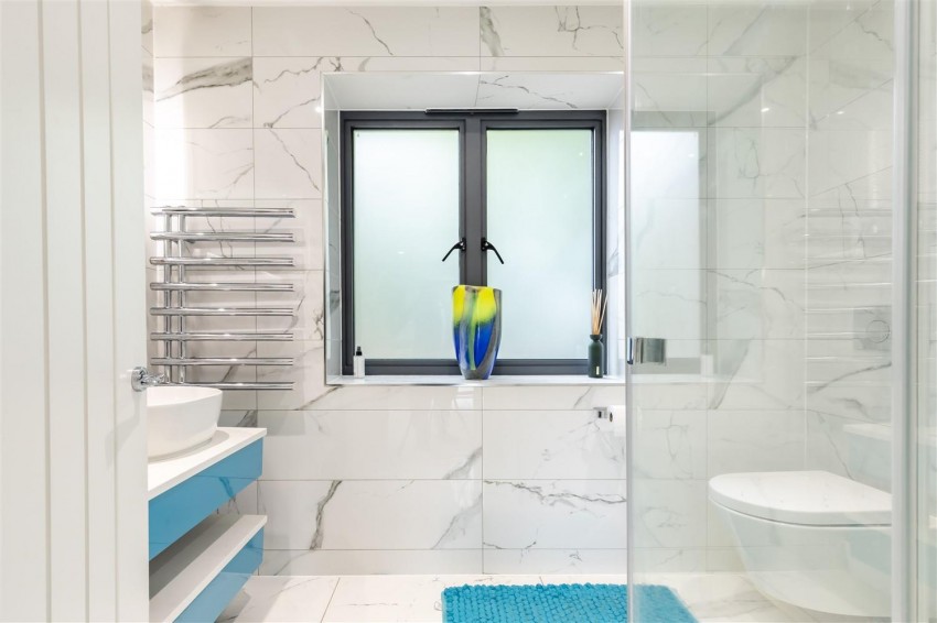 Images for Kendal Avenue, Epping