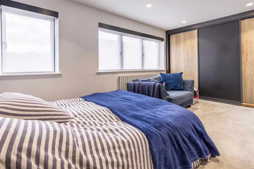 Images for Kendal Avenue, Epping