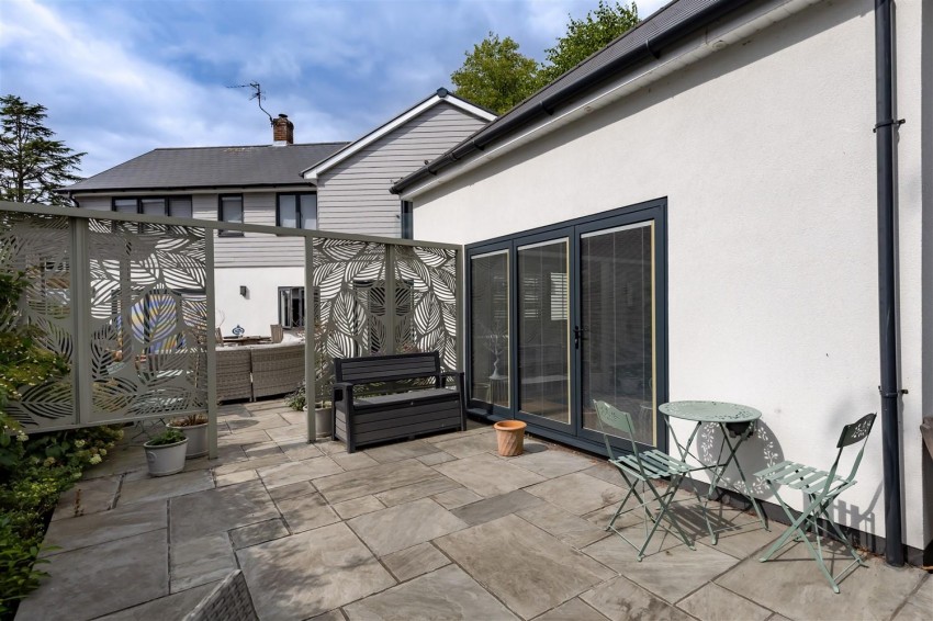 Images for Kendal Avenue, Epping