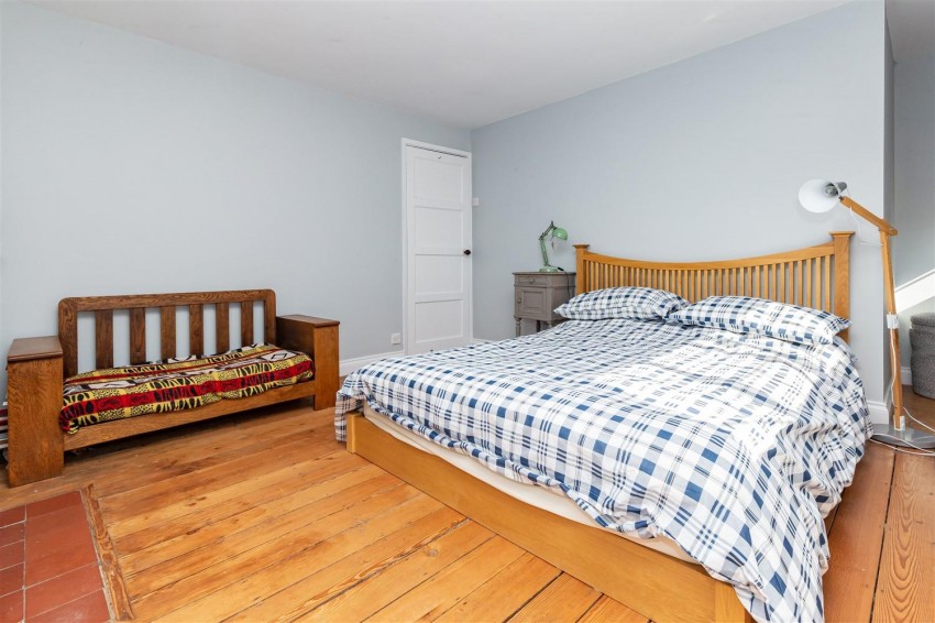 Images for Hilltop Cottages, Mount Road, Theydon Mount.