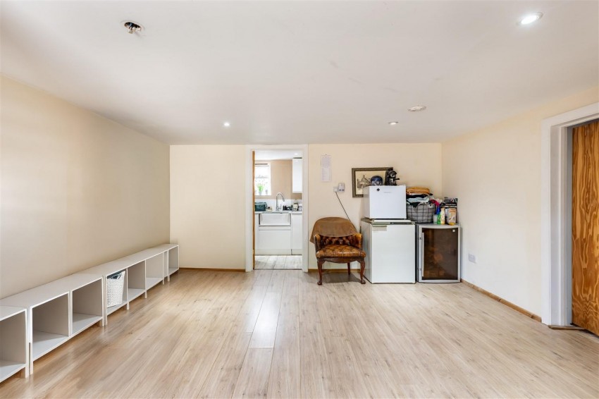 Images for The Barn, Stanford Rivers