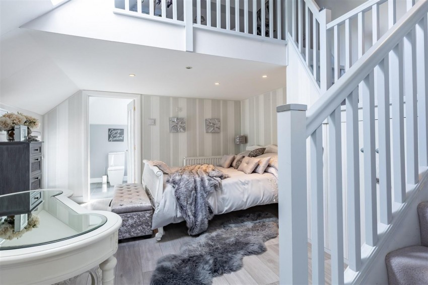 Images for The Barn, Stanford Rivers