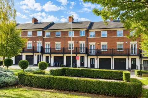 View Full Details for Mowbray Close, Epping