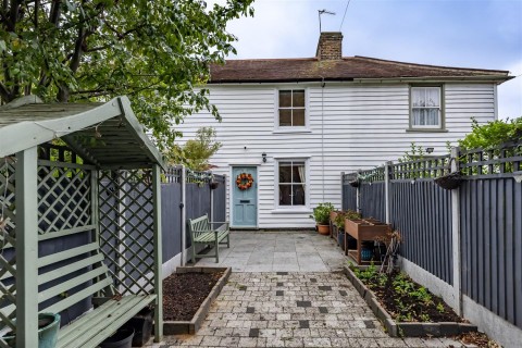 View Full Details for Manor Road, Chigwell