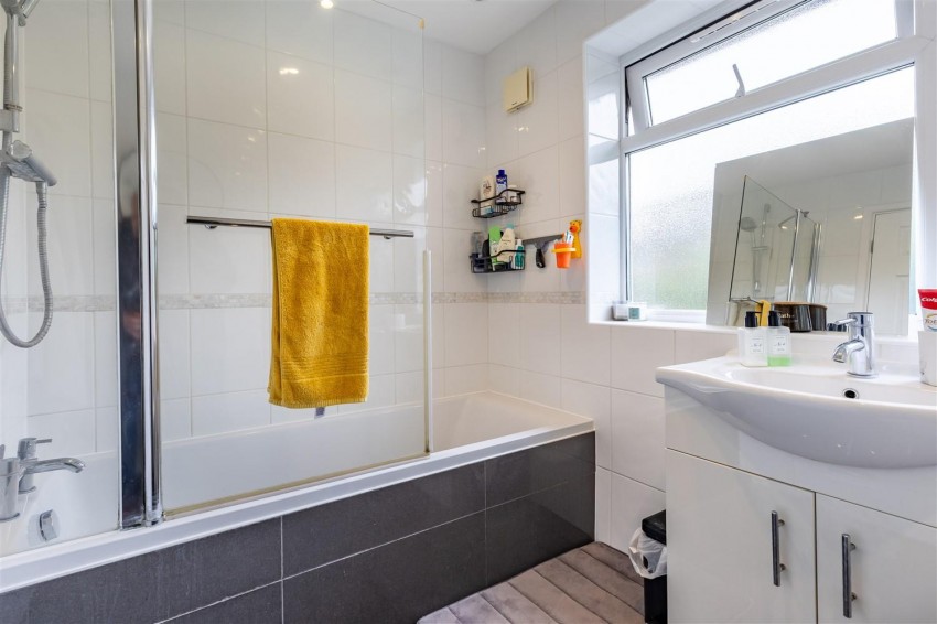 Images for Crows Road, Epping