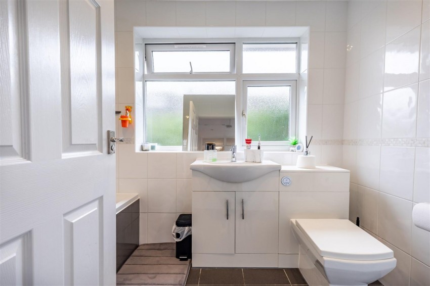 Images for Crows Road, Epping