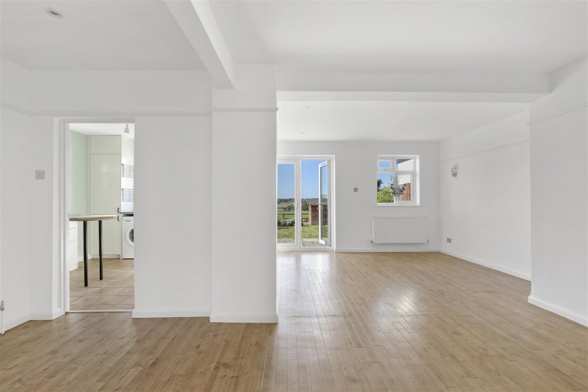 Images for James Street, Epping