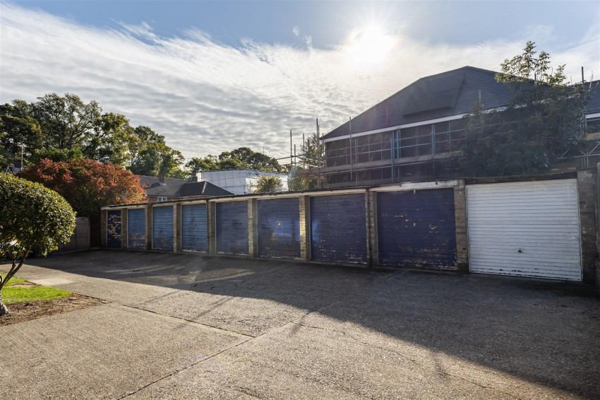 Images for The Plain, Epping