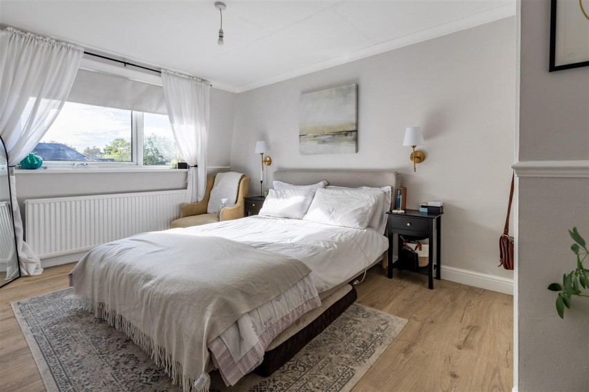 Images for The Plain, Epping