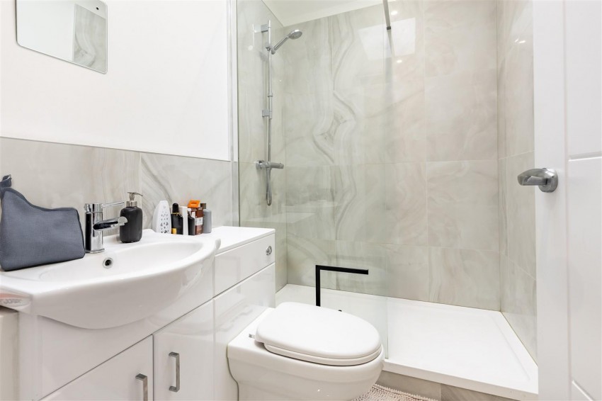 Images for Bumbles Green, Nazeing