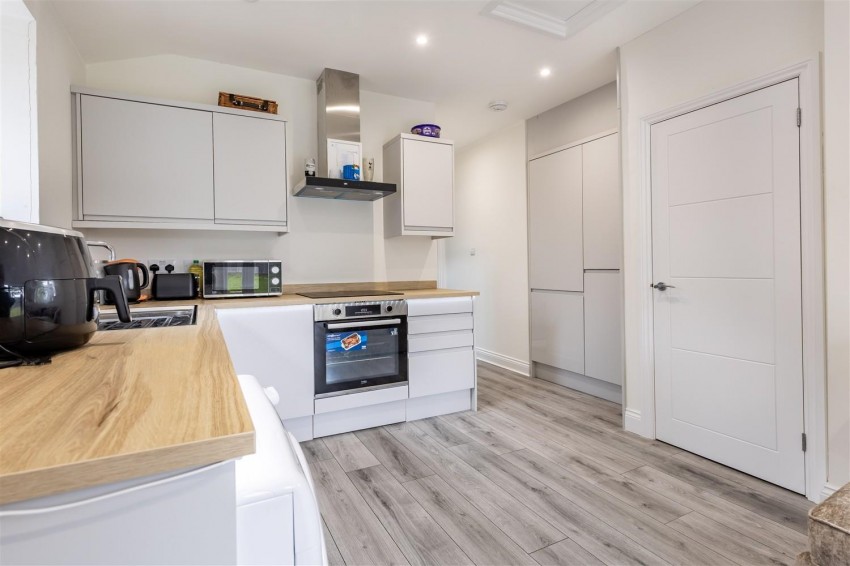 Images for Bumbles Green, Nazeing