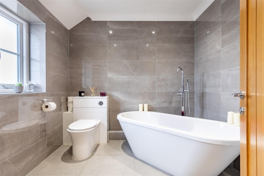 Images for Bumbles Green, Nazeing