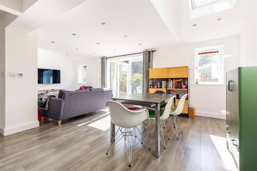 Images for Green Glade, Theydon Bois