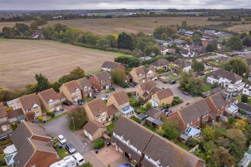 Images for Brookfield, Thornwood