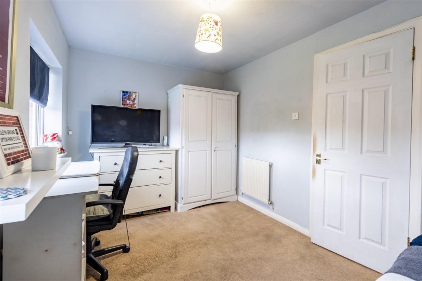 Images for Brookfield, Thornwood