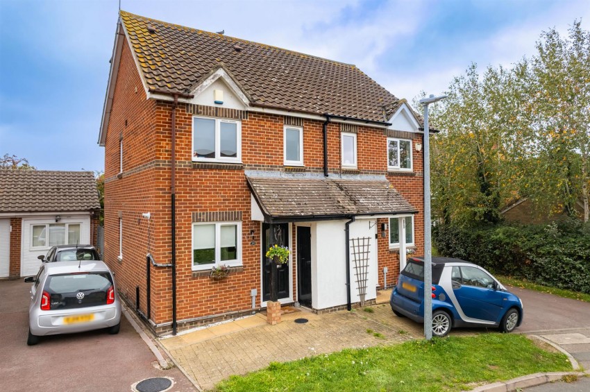 Images for Brookfield, Thornwood