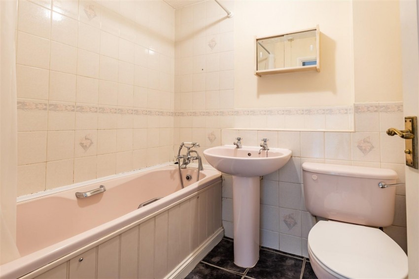 Images for Eagle Close, Waltham Abbey