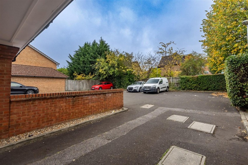 Images for Eagle Close, Waltham Abbey