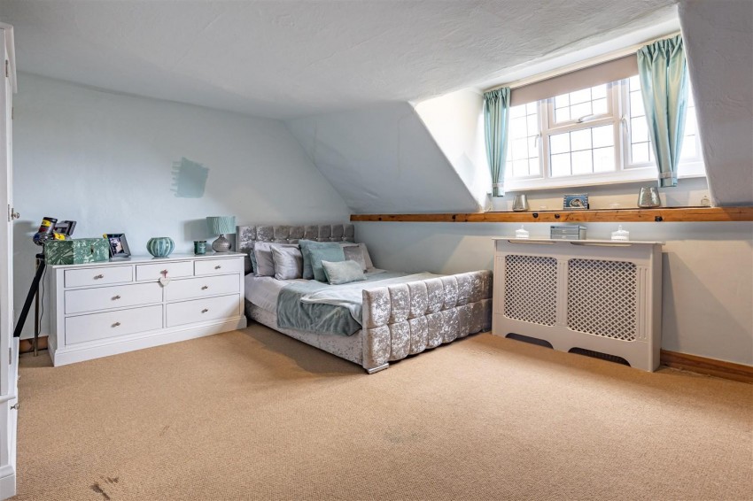 Images for Duck Lane, Thornwood Common