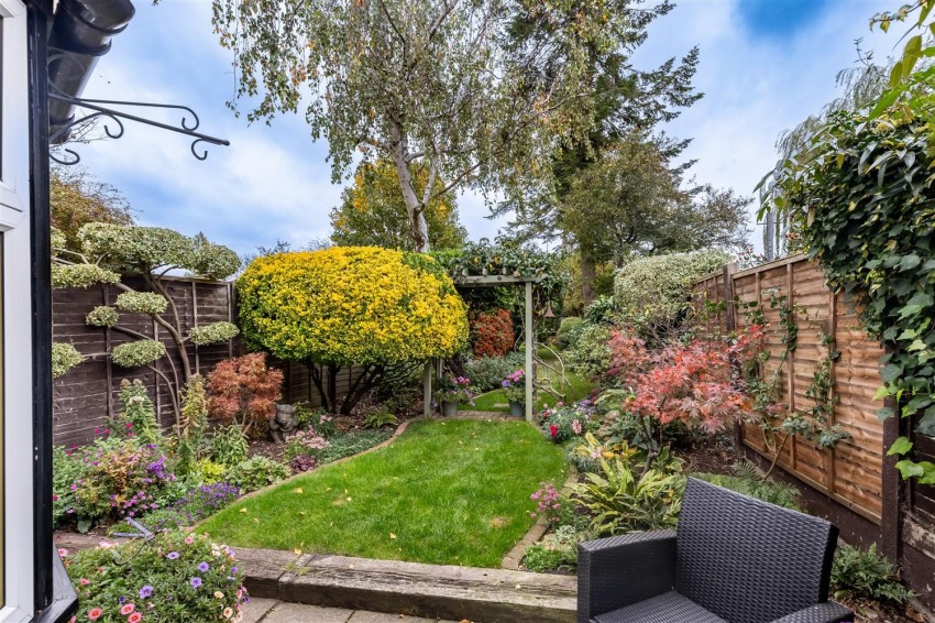 Images for Duck Lane, Thornwood Common