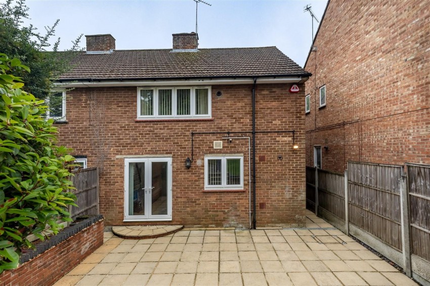 Images for Centre Drive, Epping