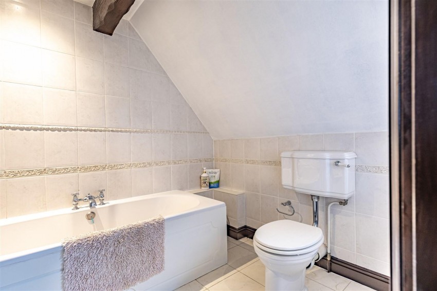 Images for Roughtallys, North Weald