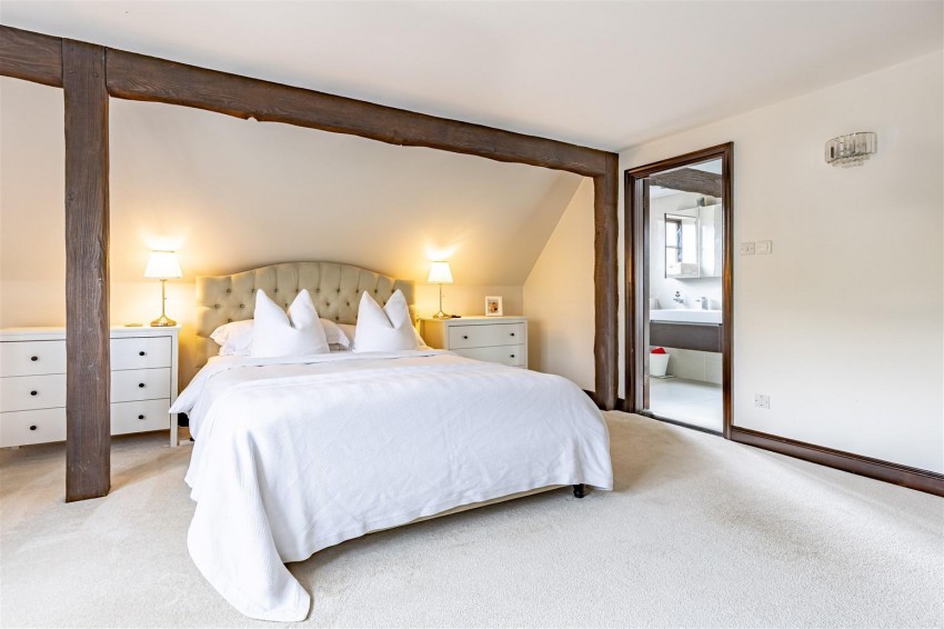 Images for Roughtallys, North Weald