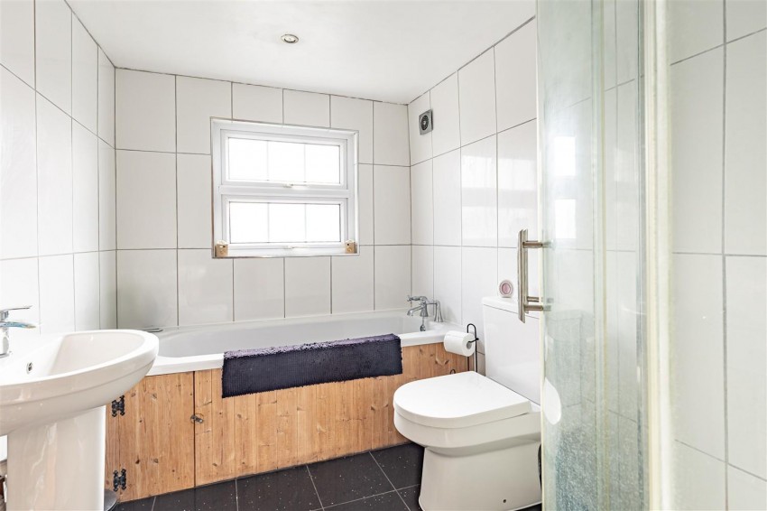 Images for High Road, North Weald