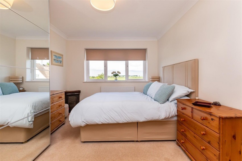 Images for Upland Road, Thornwood