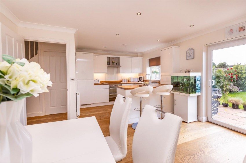 Images for Upland Road, Thornwood