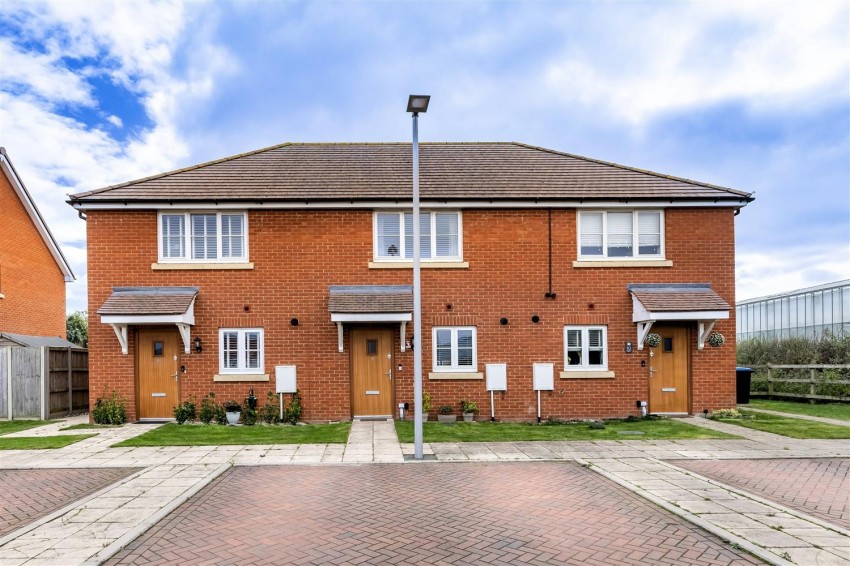 Images for Langland Place, Roydon,