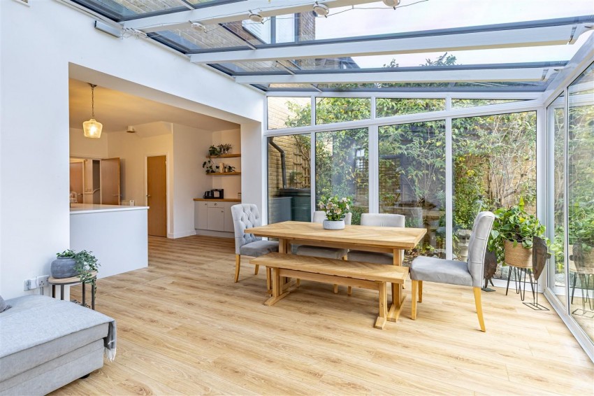 Images for Nuthatch Drive, Newhall