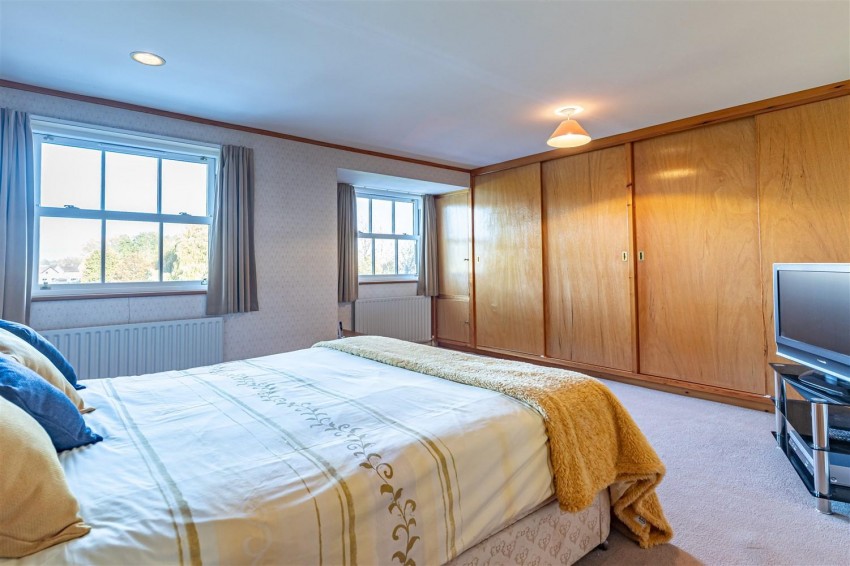 Images for The Green, Theydon Bois