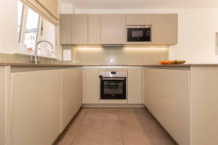 Images for Buckingham Road, Epping