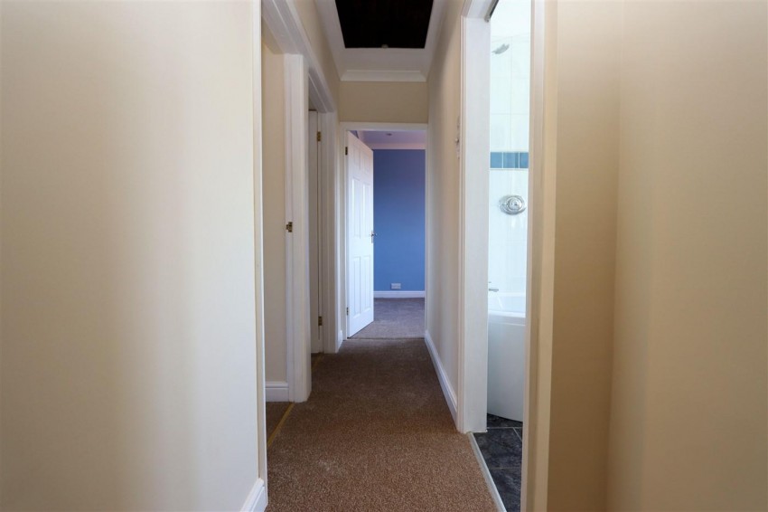 Images for Brocket Way, Chigwell