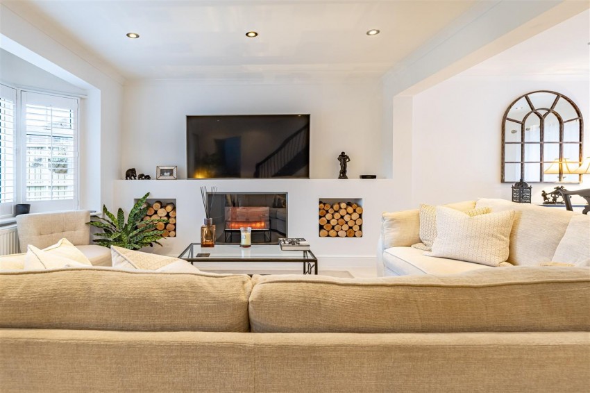 Images for High Road, North Weald