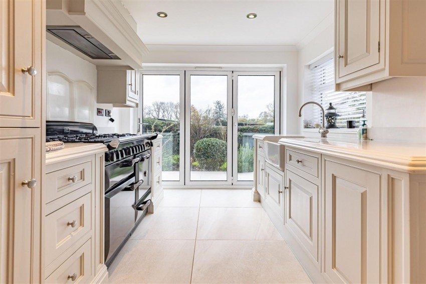 Images for High Road, North Weald