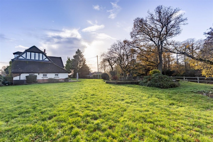 Images for New Road, Lambourne End